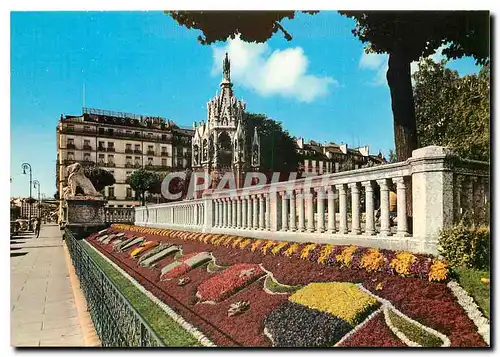 Cartes postales moderne Geneve Le Monument Brunswick