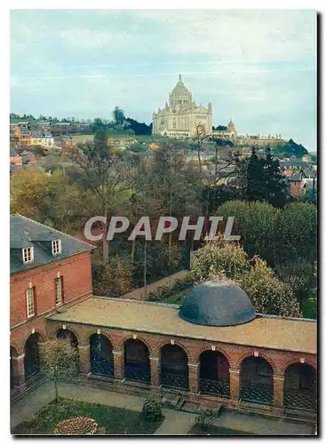 Cartes postales moderne La Basilique de Lisieux vue du Carmel