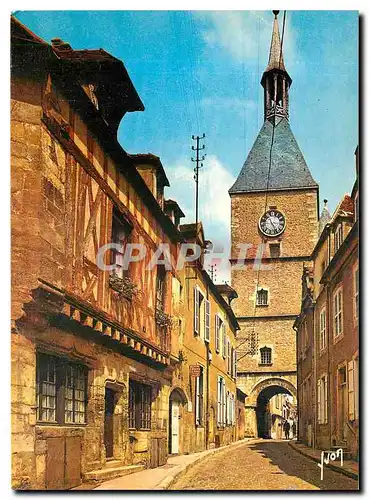 Cartes postales moderne Avallon Yonne Tour de l'Horloge et Maisons anciennes