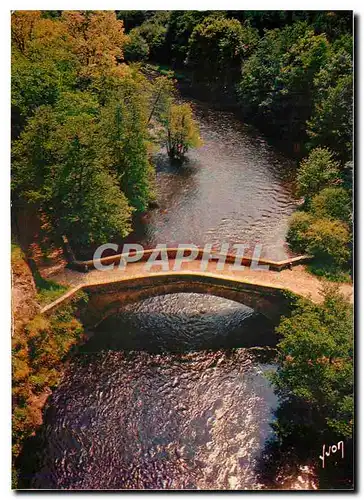 Cartes postales moderne Environs de Vezelay Yonne Pierre Perthuis Vieux Pont sur la Cure