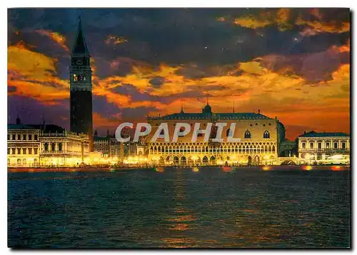 Cartes postales moderne Venezia Coucher de soleil dans le Bassin de S Marc