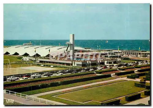 Cartes postales moderne Deauville Trouville Les Jardins du Casino la Piscine et la Cure Marine