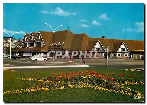 Cartes postales moderne Deauville Trouville La Gare style normand