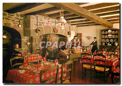 Moderne Karte Auvergne Folklore et traditions Interieur d'une auberge auvergnate son Cantou et son Vaissellier