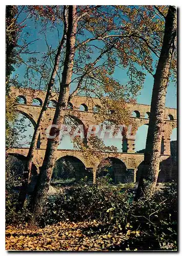 Cartes postales moderne Le Punt du Gard Aqueduc Romain