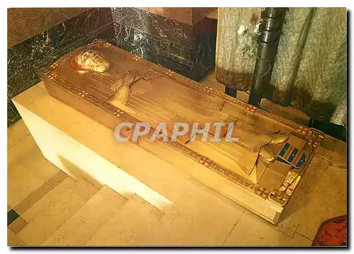 Cartes postales moderne Annecy Basilique de la Visitation. Gisant et Coffret renfermant les restes de Saint-Francois-de-