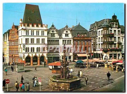 Cartes postales moderne Trier. Hauptmarkt mit Petrusbrunnen und Steipe