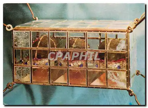 Cartes postales moderne Reliquienhaeupter der Heiligen Kilian Kolonat Totnan aufbewahrt im Hochalter des Domes zu Wuerzb