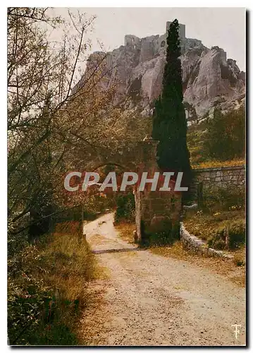 Cartes postales moderne Les Apilles Les Baux en Provence ''Race d'aiglons jamais vassale''