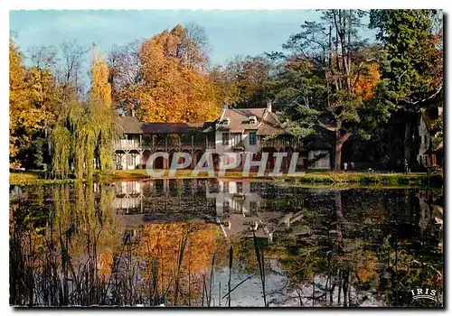 Cartes postales moderne Versailles Le Hameau de la Reine Marie-Antoinette en Automne