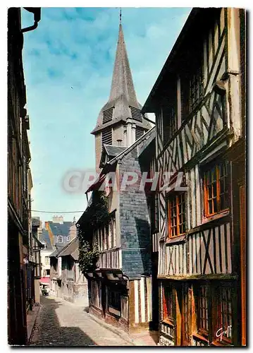 Cartes postales moderne Honfleur Vieille rue pittoresque avec le clocher Ste-Catherine