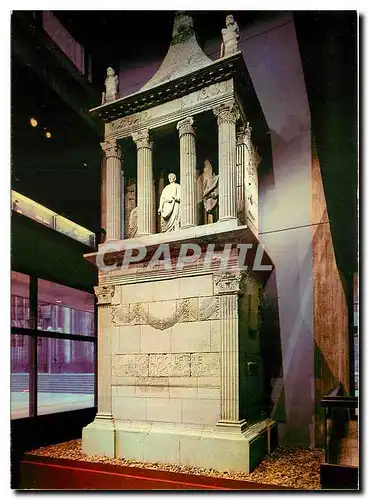 Cartes postales moderne Koeln am Rhein Roemisch-Germanisches Museum Poblicius-Grabdenkmal