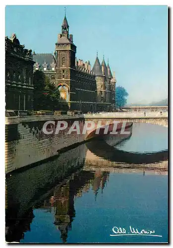 Cartes postales moderne Paris - La Seine et le Palais de Justice