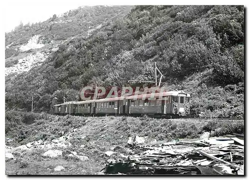 Cartes postales moderne Train pour Brig en dessus de Gletsch 27.7.1974