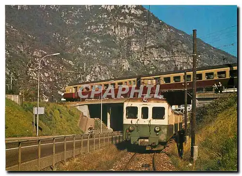 Moderne Karte Begegnung der Biasca-Acquarossa Bahn mit dem TEE-Zug ''Ticino''