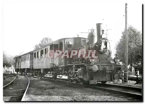 Ansichtskarte AK Abschiedzug der UeBB mit der E 3 3 401 in Hinwil