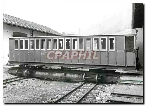 Cartes postales moderne Tram N 8 sur le pont transbordeur du depot