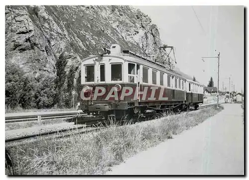 Cartes postales moderne Tram ABDeh 4 4 14 et ADt 4 74 a Vernayaz au fond on apercoit le depot MC