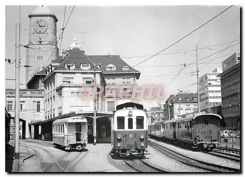 Cartes postales moderne Au terminus de St Gall a gauche B4 modernisee du TB