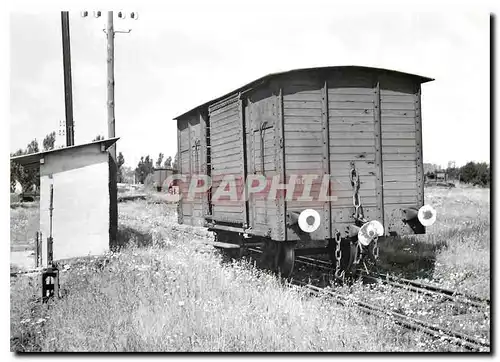 Cartes postales moderne Wagon couvert a double tamponnement a St Valery Canal