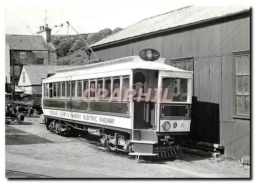 Cartes postales moderne Manx Electric Railway Langssitztriebwagen 9 im festlichen creme braunen Anstrich