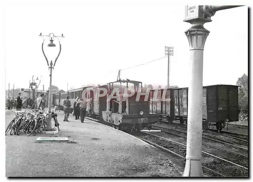 Cartes postales moderne Attente de correspondance a Montreuil sur Mer