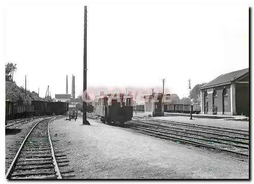 Cartes postales moderne Autorail en gare de Lumbres