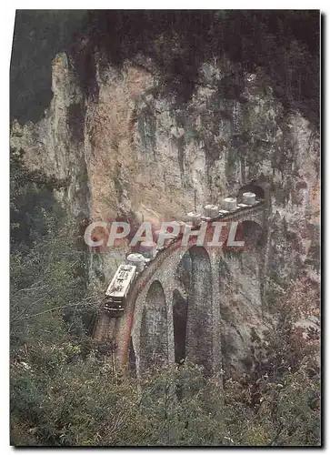 Cartes postales moderne Viaduc de Landwasser rame de wagons a ciment vides