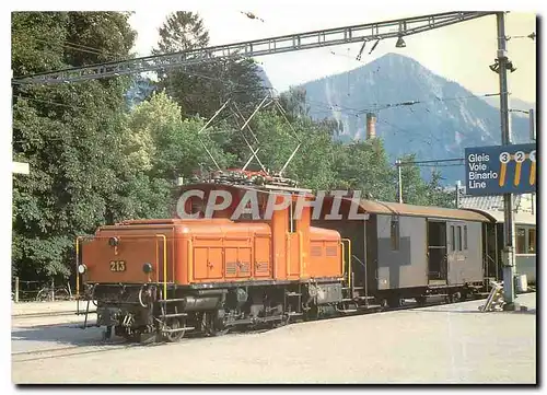 Cartes postales moderne Tram Ge 2 4 213 Manoeuvrant en gare de Landquart