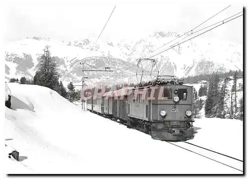 Cartes postales moderne Tram Ge 4 6 353 montant de Punt Muragi a Pontresina