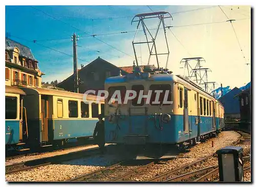 Cartes postales moderne Le train pour Zweisimmen en DT croise a Montbovon