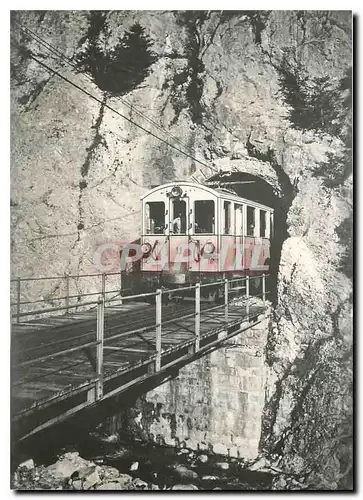 Cartes postales moderne L'automotrice BCF emergeant du tunnel de Jaman a Jor