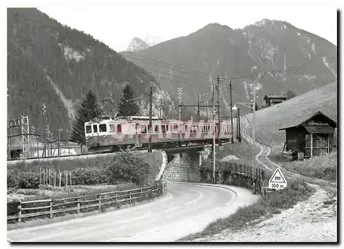 Cartes postales moderne Arrivee de Montreux a Zweisimmen mai 1961