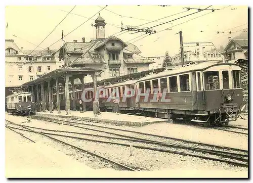 Cartes postales moderne Grossandrang im schmucken Bahnhof Engelberg am Samstagnachmittag