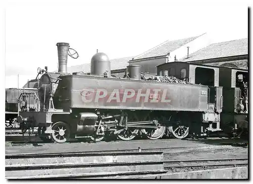 Moderne Karte Locomotive E devant le depot de Carhaix