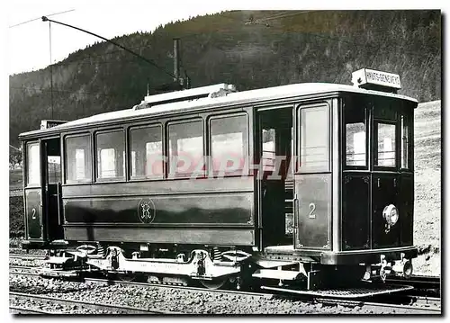 Moderne Karte Tram Ce 2 2 2 devant le depot de Cernier