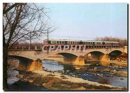 Cartes postales moderne Ferrovie dello Stato Torino Millano Automotrici ALn 663