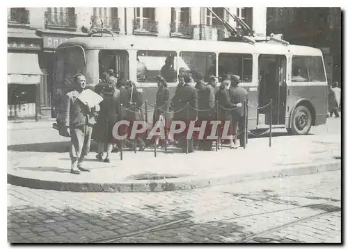 Moderne Karte Tramways et Trolleybus de Saint Etienne Trolleybus Vetra CB 45 a Dorian