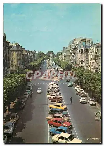 Cartes postales moderne Reims Marne La Place d'Erlon La Fontaine Sube