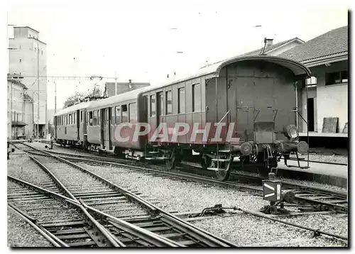 Moderne Karte Tram RBe 4 4 mit den WM Gleichstrom Wagen B 26 BD 31 Villmergen