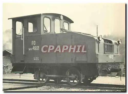 Cartes postales moderne Das altmodische Aussehen und der Stangenantrieb des in Sedtum stationierten Traktors