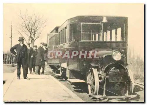 Moderne Karte Autorail Saurer et voiture du parc a St Genix sur Guiers