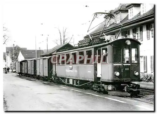 Moderne Karte Tram ABe 4 4 203 et train da marchandises a Wangi