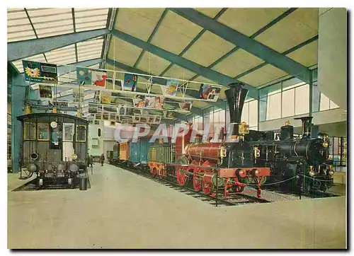 Cartes postales moderne Verkehshaus der Schweiz Luzern Hall of railway rolling stock