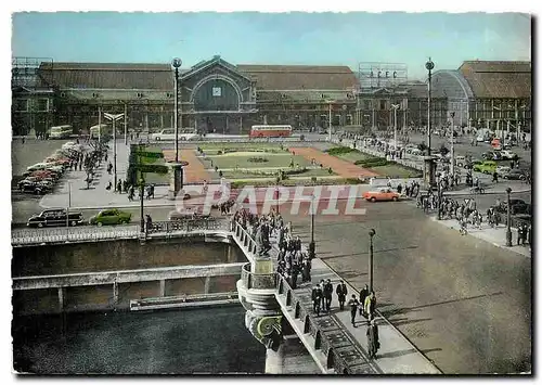 Cartes postales moderne Charleroi Zuidstatie en de plaats