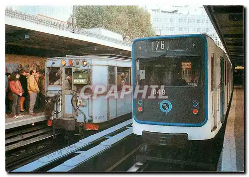 Cartes postales moderne Metro de Paris Sprague Thomson Station Bastille