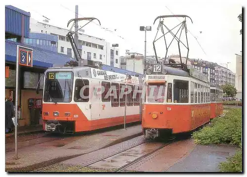 Cartes postales moderne Deux g�n�ration de la ligne 12