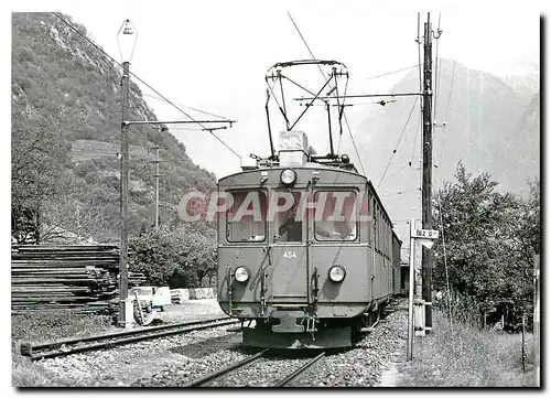 Moderne Karte Train pour Bellinzona quittant San Vittore