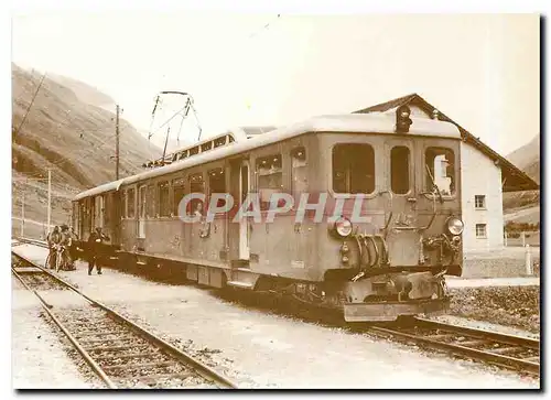 Cartes postales moderne Echte Bergbahnromantik ein neuer Pendelzug der Furka-Oberalp Bahn auf der Brucke uber der jungen