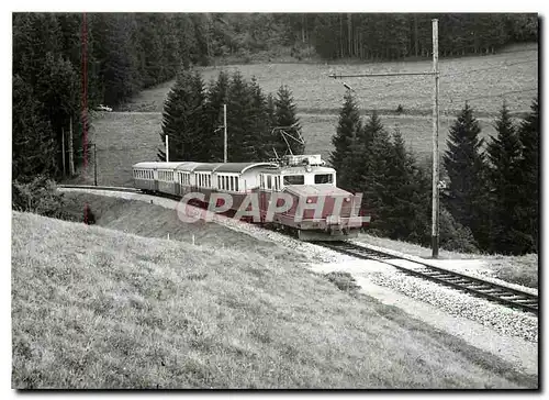 Cartes postales moderne En-dessous de Ste-Croix 6.10.1974. photo J-L Rochix